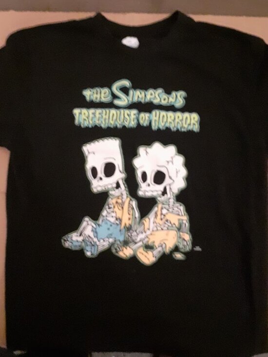 Simpsons Tree House of Horror medium t-shirt - Picture 1 of 3